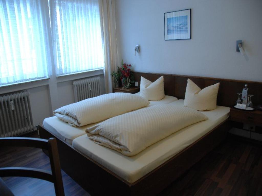 Hotel Loehr Baden-Baden Bagian luar foto
